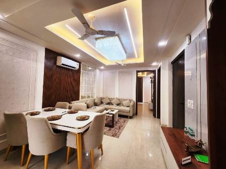 luxury builder floor for sale